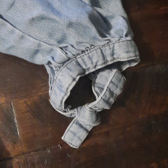 Blouse - Picture 2 of 4